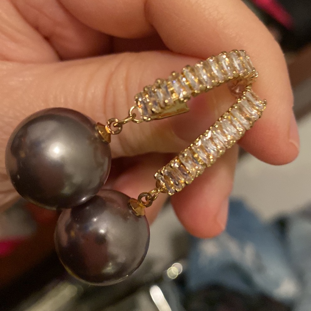 Pearl earrings